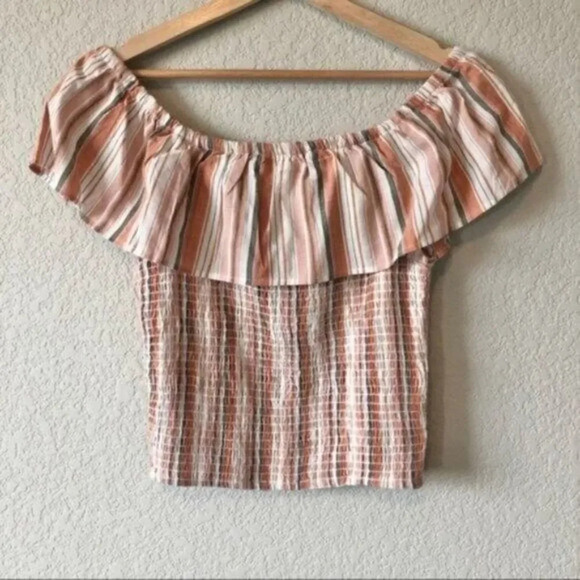 Boutique Dizzire Striped Button Down Off Shoulder Short Sleeve Crop Top S - Picture 2 of 3